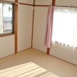 2階　洋室4.5帖(居間)