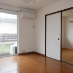 続きの洋室6.0帖(居間)