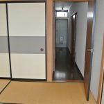 (居間)